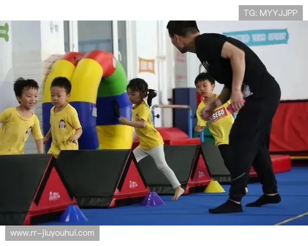 昌厚村足球场周边环境改善计划探索与发展潜力分析